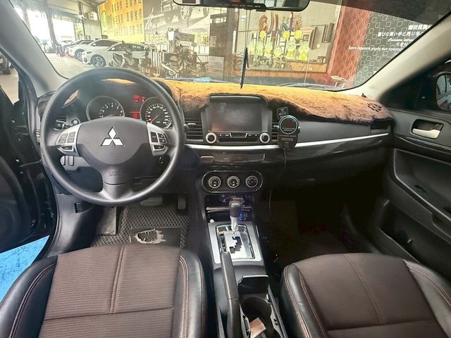 MITSUBISHI三菱 LANCER FORTIS  第9張相片