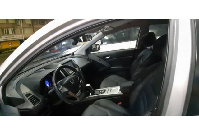 LUXGEN U6 Turbo  第4張相片