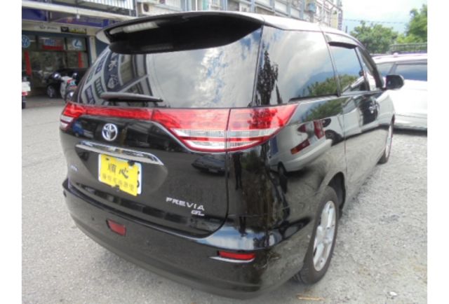 Toyota PREVIA  第4張相片