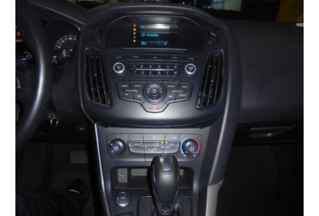 Ford FOCUS  第11張相片