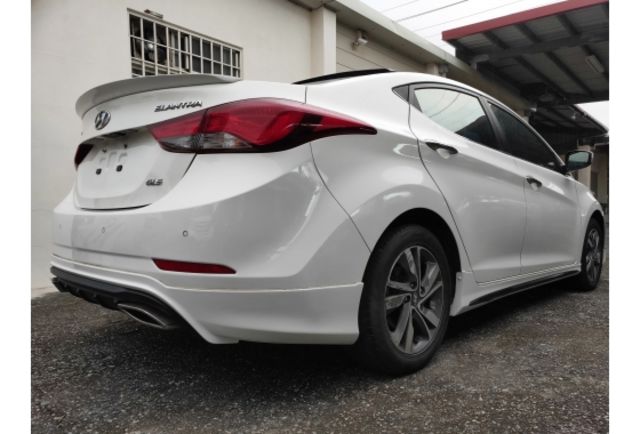 Hyundai ELANTRA  第6張相片
