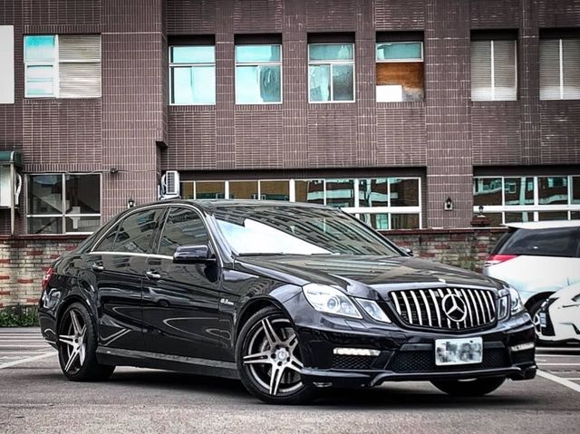 BENZ E63 AMG  第1張相片
