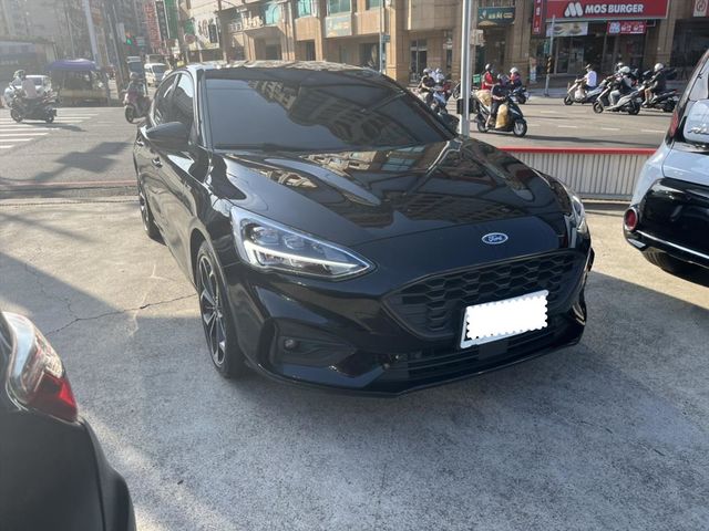 FORD FOCUS  第1張相片