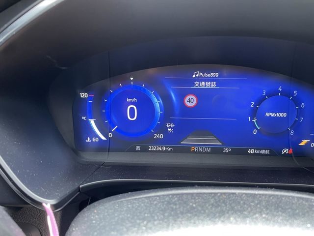 FORD KUGA  第4張相片