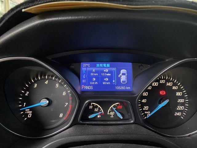 FORD FOCUS  第5張相片