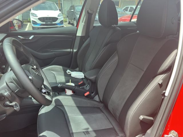 SKODA KAMIQ  第2張相片