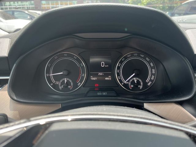 SKODA KAMIQ  第3張相片