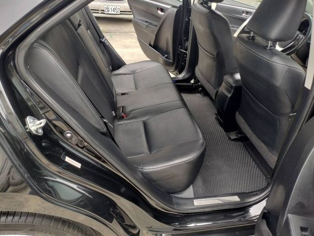 頂級豪華8安版◆原版件◆導航影音系統◆盲點偵測◆定速◆ikey◆恆溫◆防滑系統◆倒車顯影◆行車記錄器◆內外漂亮◆可貸款  第9張相片