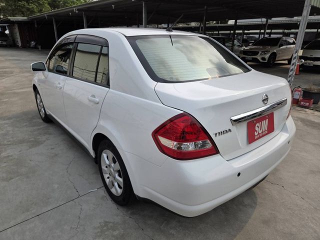 優質代步車◆妥善率好◆僅跑九萬多公里◆引擎變速箱順暢◆冷氣正常◆省油好開◆行車記錄器◆內外漂亮◆可貸款  第3張相片