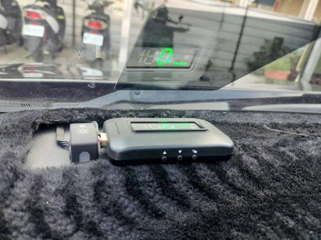 頂級旗艦版◆ikey◆恆溫◆全車原版件◆胎壓偵測器◆空間大◆省油◆內外漂亮◆可貸款  第15張相片