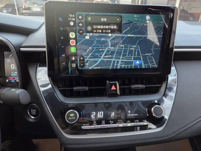 豪華+◆原版件◆僅跑1萬公里◆ikey◆盲點偵測◆恆溫◆倒車顯影◆ACC跟車◆新車保固中◆CarPlay功能  第14張相片