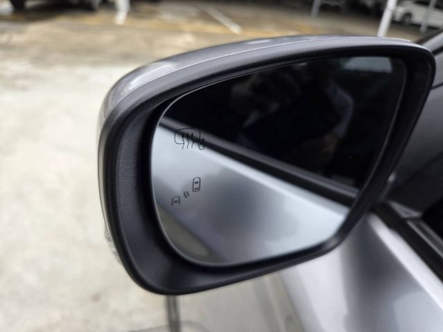 頂級1.2輕油電五門小車◆LED頭燈◆ikey◆ A C C跟車◆環景導航系統◆FSK冰鑽隔熱紙◆快譯通前後行車記錄器  第14張相片