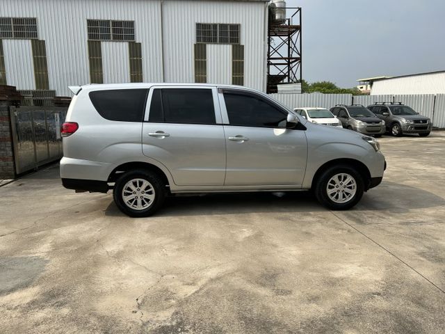 雙安全氣囊/倒車雷達/前後雙錄行車紀錄器/里程保證/YES認證/附發票  第4張相片