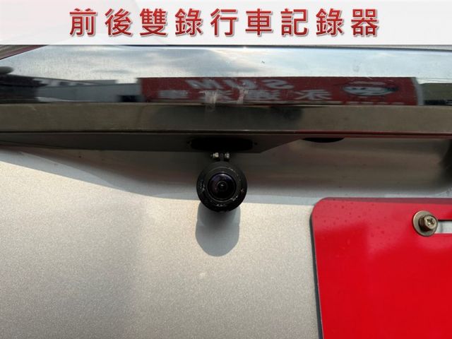 雙安全氣囊/倒車雷達/前後雙錄行車紀錄器/里程保證/YES認證/附發票  第12張相片