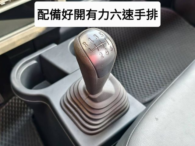 一手車/低里程/僅7200公里/胎壓偵測/循跡防滑/雙安全氣囊/里程保證/YES認證/附發票  第11張相片