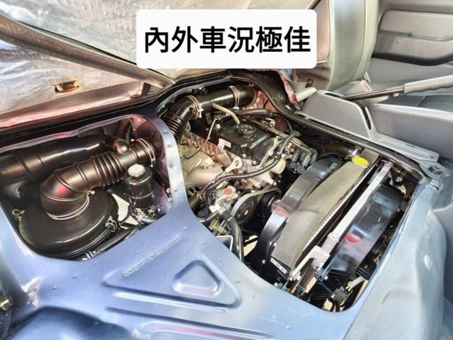 一手車/低里程/僅7200公里/胎壓偵測/循跡防滑/雙安全氣囊/里程保證/YES認證/附發票  第14張相片