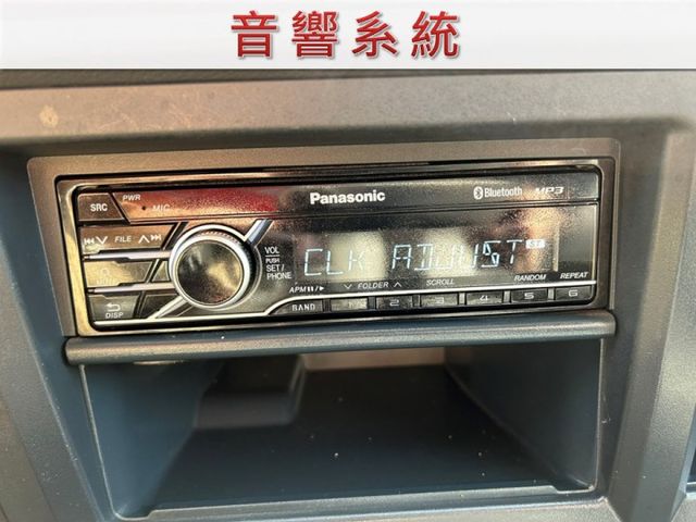 8人座自排廂型車/後座獨立空調/盲點偵測/Yes認證/里程保證/附發票  第6張相片