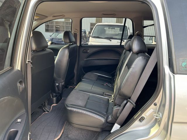 雙安全氣囊/行車紀錄器/倒車雷達/YES認證/里程保證/附發票  第13張相片