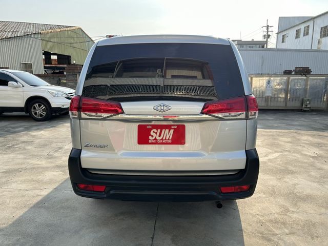 雙安全氣囊/行車紀錄器/倒車雷達/YES認證/里程保證/附發票  第18張相片
