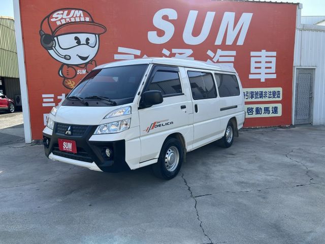 8人座廂型客貨車/自排/ABS/盲點偵測/雙安全氣囊/循跡防滑/定速/里程保證/附發票  第1張相片
