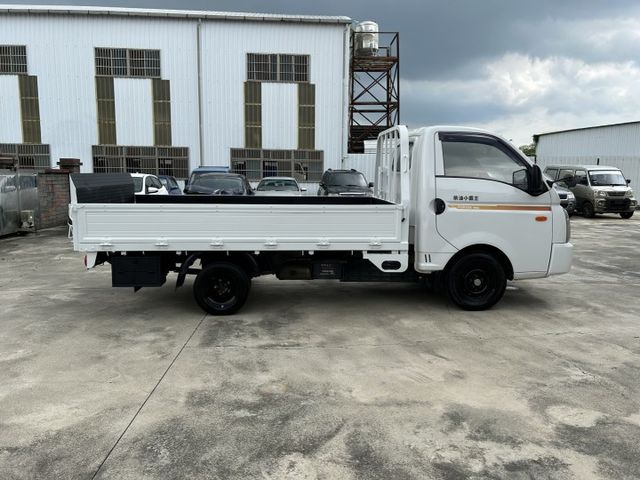 手自排柴油貨車/附掛升降尾門/行車紀錄器/YES認證/里程保證/附發票  第4張相片