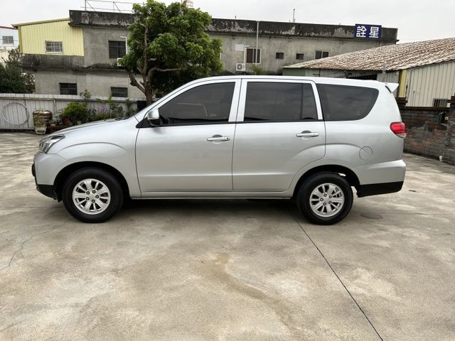 通過第三方YES認證/全車原鈑件/後做出風口+定速+鋁圈/可以選擇兩年五萬公里保固/開立車價全額發票  第3張相片