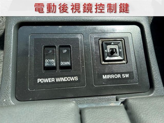 8人座自排廂型車/後座獨立空調/盲點偵測/Yes認證/里程保證/附發票  第12張相片