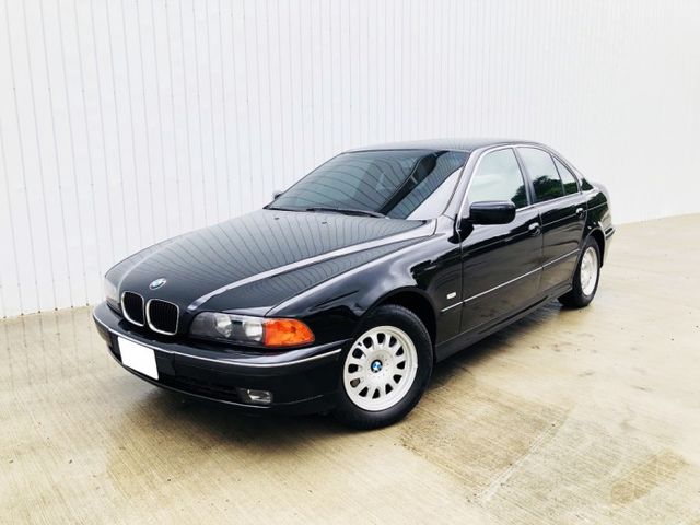 Bmw 523i 的價格 Findcar 找車網