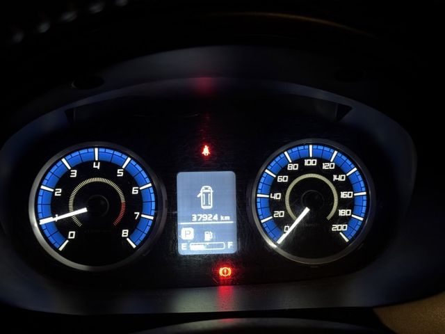 【新入庫整備中 歡迎您來電預約賞車】一手車 原鈑件 僅跑3.7萬 原廠保養  第5張相片