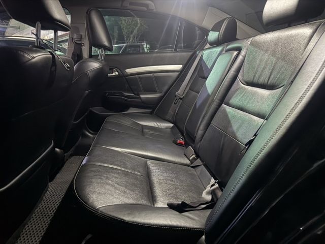 【新入庫整備中 歡迎您來電預約賞車】頂級VTIS 原鈑件 車況健康  第4張相片