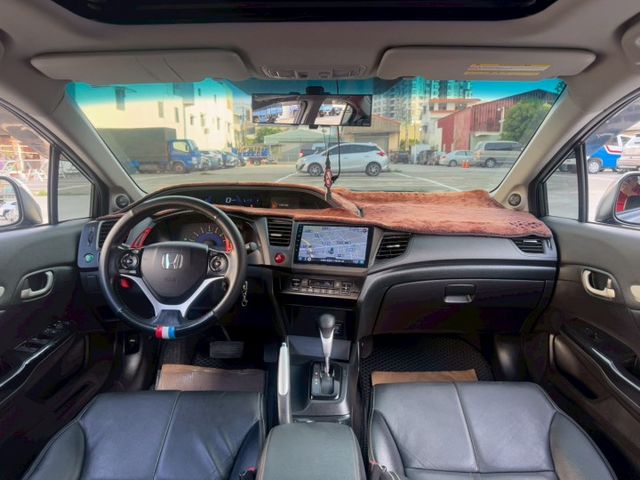 入門初學選擇 年輕代步車款｜頂級VTIS 結構認證車 車況健康好開 HID頭燈 換檔快撥 電動天窗 安卓影音 倒車顯影｜  第10張相片