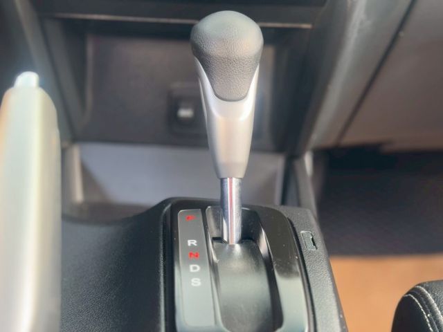 入門初學選擇 年輕代步車款｜頂級VTIS 結構認證車 車況健康好開 HID頭燈 換檔快撥 電動天窗 安卓影音 倒車顯影｜  第14張相片