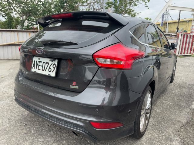 【新入庫整備中 歡迎您來電預約賞車】頂級S版 原鈑件 跑12.3萬 IKEY  第2張相片