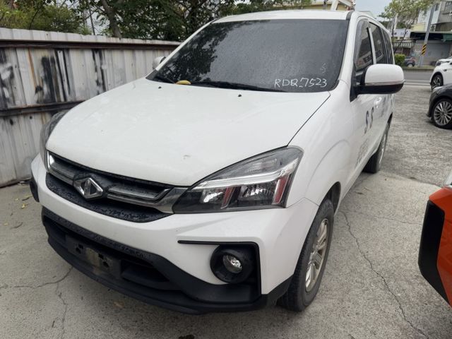 【新入庫整備中 歡迎您來電預約賞車】一手車 原鈑件 僅跑3.6萬 原廠保養  第1張相片