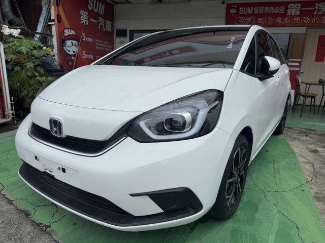 【新入庫整備中 歡迎您來電預約賞車】油電 一手車 原鈑件 僅跑3.9萬 原廠保養  第1張相片