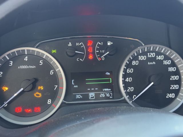 【新入庫整備中 歡迎您來電預約賞車】旗艦版 一手車 原鈑件 僅跑2.6萬 IKEY 盲點 環景  第10張相片
