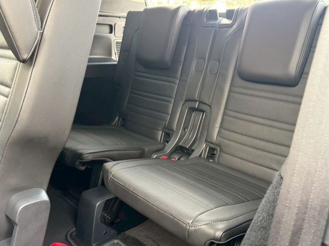 TOURAN  第14張相片