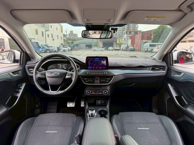 FOCUS ACTIVE 任性版 超值配備好車｜一手車 原鈑件 僅跑8.6萬 原廠保養 IKEY 盲點 跟車 B&O｜  第10張相片