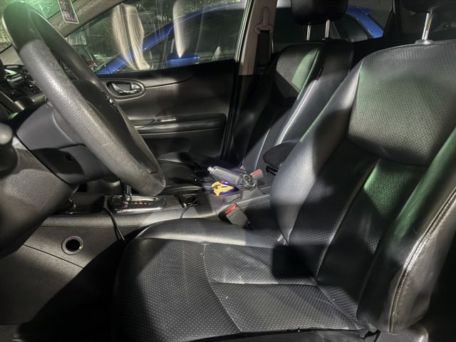 優質代步首選 結構認證物件｜大空間小車 全車原鈑件 僅跑12.6萬 定期保養 車況健康 倒車顯影 安卓影音｜  第3張相片