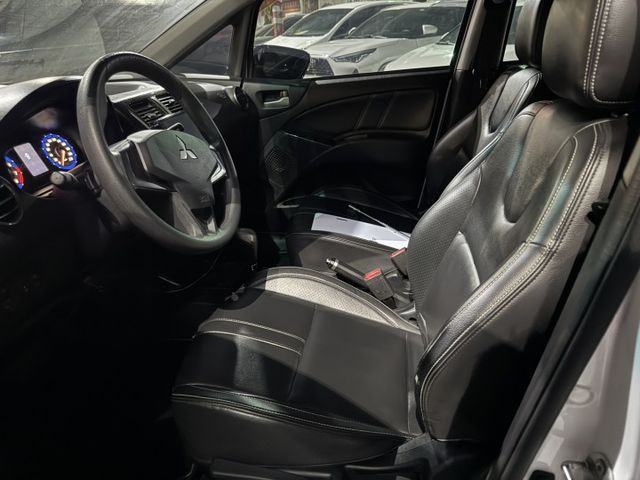 超值代步小車 頂級輕鬆型｜一手車 原鈑件 僅跑6.6萬 符合結構認證 IKEY 恆溫  電尾門 安卓影音 倒車顯影｜  第3張相片