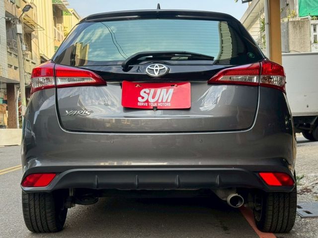 ☞這台跟別人有點不一樣☜ 深灰配小內凹輪框ㄉ小美車❤  年份近、里程低、一手車、僅跑3.6萬  第5張相片