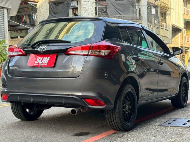 ☞這台跟別人有點不一樣☜ 深灰配小內凹輪框ㄉ小美車❤  年份近、里程低、一手車、僅跑3.6萬  第6張相片