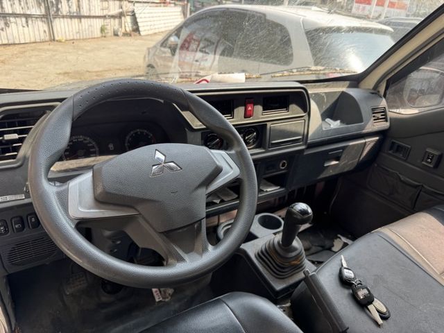 【新入庫整備中 歡迎您來電預約賞車】一手車 僅跑4.8萬  第3張相片