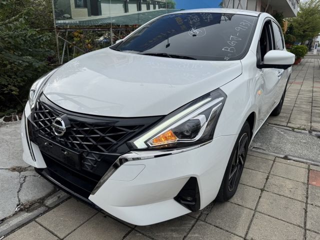 『J台! 比一般Tiida還要帥!』J版頂規 大空間掀背車｜一手車 原鈑件 僅跑四萬 原廠保養  車況漂亮  第1張相片