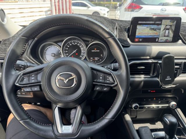 少見の質感黑艷旗艦版 原鈑件原廠保養 僅跑7.4萬  一手美車  第6張相片