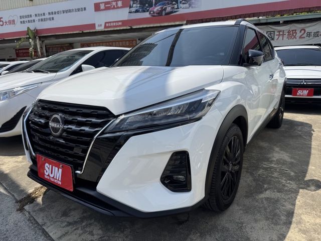 最美CUV - 限量樂咖特仕版 | 一手車 | 原鈑件 | 低里程 | 僅跑五千多公里 新車保固!  第1張相片