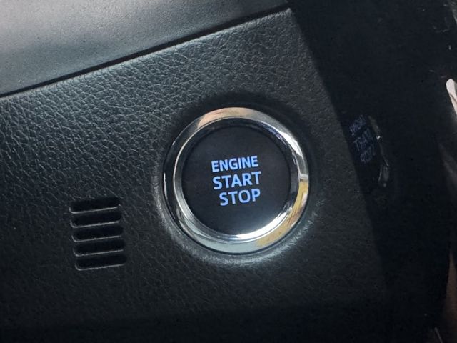 【新入庫整備中 歡迎您來電預約賞車】運動X版 一手車 原鈑件 僅跑12萬  第7張相片