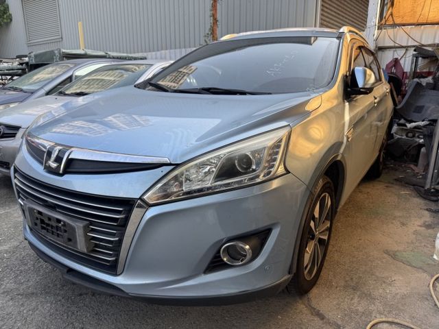 【新入庫整備中 歡迎您來電預約賞車】一手車 原鈑件 僅跑15.3萬  第1張相片