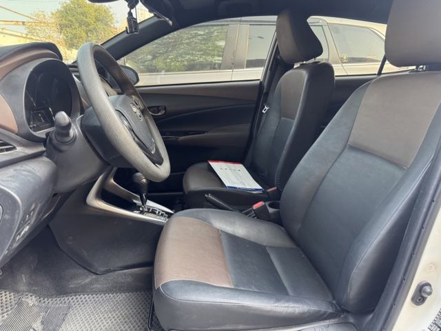 【新入庫整備中 歡迎您來電預約賞車】一手車 僅跑5.4萬 原廠保養 豪華版 IKEY 恆溫  第3張相片