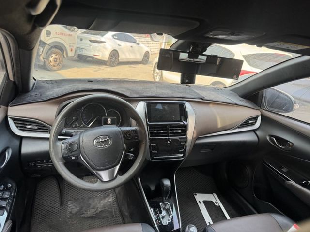 【新入庫整備中 歡迎您來電預約賞車】一手車 僅跑5.4萬 原廠保養 豪華版 IKEY 恆溫  第5張相片